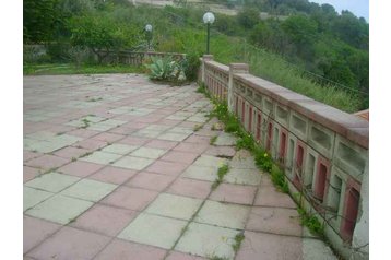 Italy Chata Gioiosa Marea, Exterior